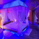 Boutique Mikaela (adults Only) Love hotel Braşov
