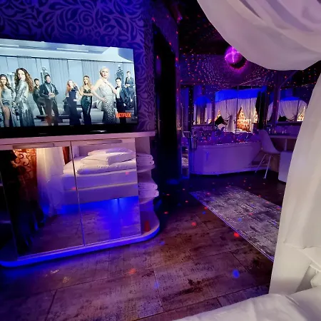 Boutique Mikaela (adults Only) 3*