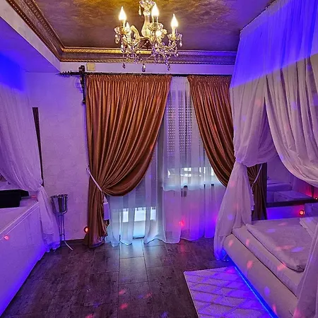 Boutique Mikaela (adults Only) Motel para Casais 3*