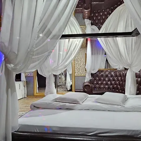 Boutique Mikaela (adults Only)