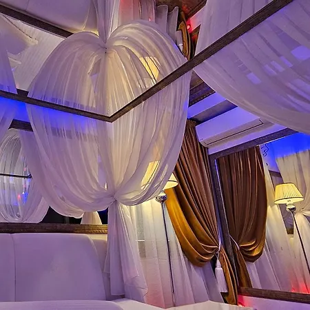 Love hotel Boutique Mikaela (adults Only)