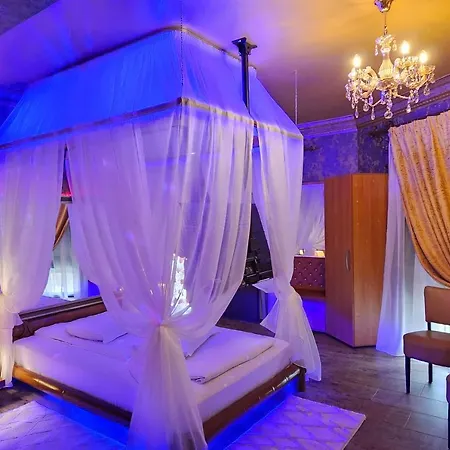 Hodinový hotel Boutique Mikaela (adults Only)