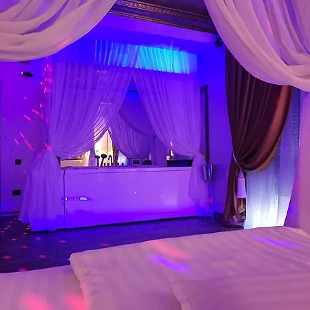 Boutique Mikaela (adults Only) Motel para Casais 3*