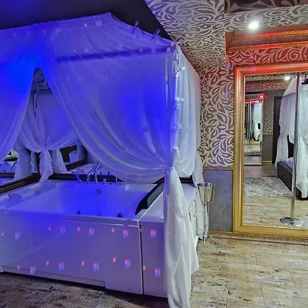 Boutique Mikaela (adults Only) Ξενοδοχείο ημιδιαμονής 3*