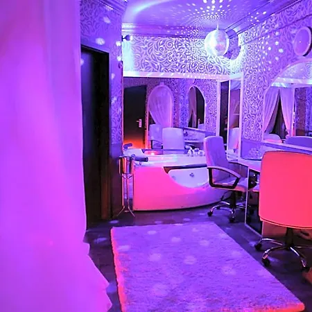 Timebasishotel Boutique Mikaela (adults Only)