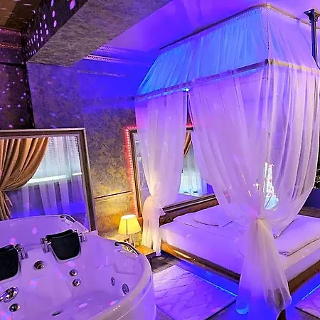 Boutique Mikaela (adults Only) 3*