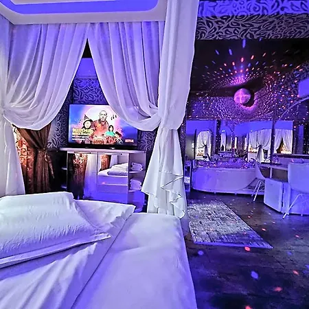 Timebasishotel Boutique Mikaela (adults Only)
