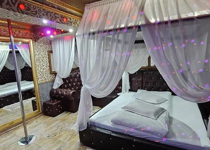 Boutique Mikaela (adults Only) Braşov