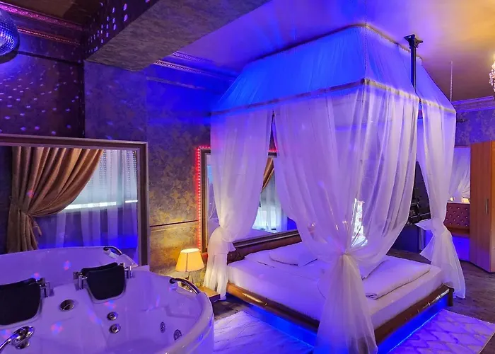 Boutique Mikaela (adults Only) Braşov