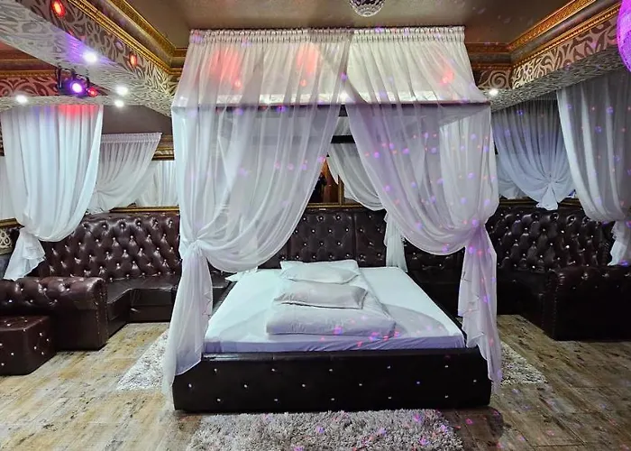 Motel para Casais Boutique Mikaela (adults Only) 3*