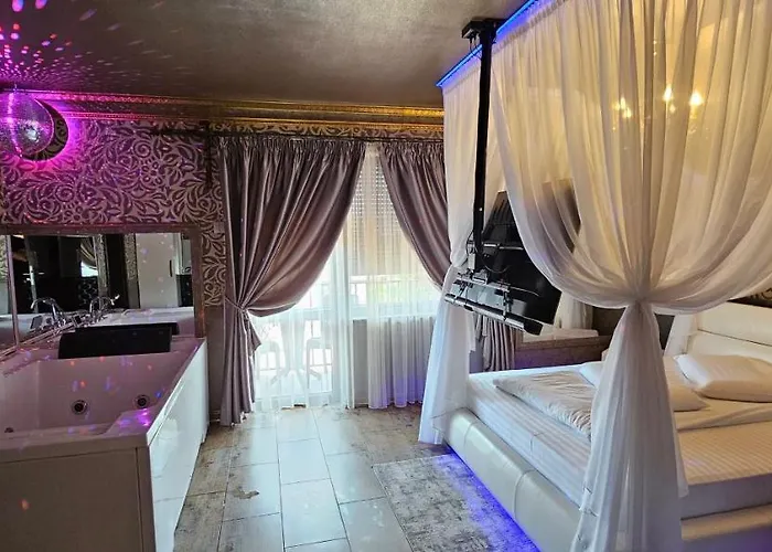 Motel para Casais Boutique Mikaela (adults Only) 3*