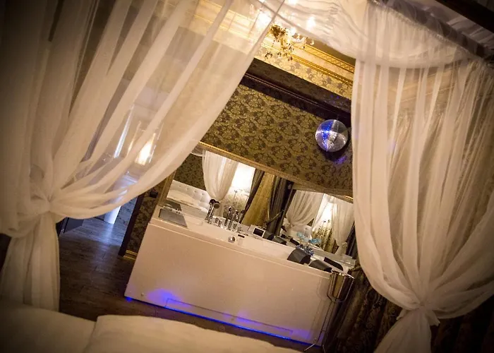 Boutique Mikaela (adults Only)