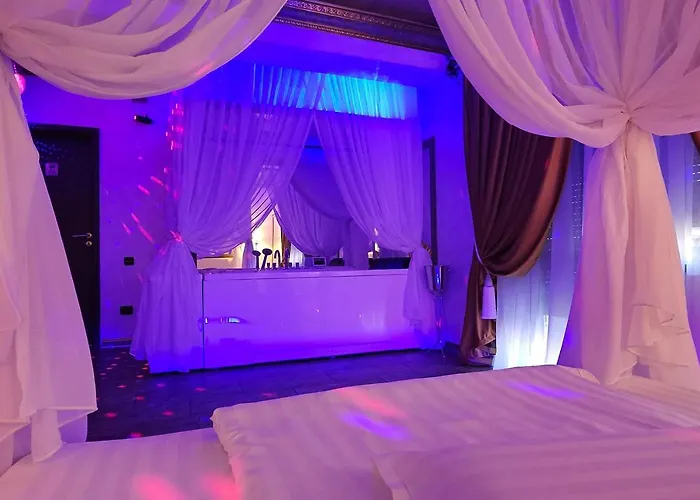 Boutique Mikaela (adults Only) Motel para Casais 3*