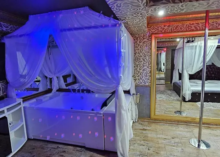 Boutique Mikaela (adults Only) Motel para Casais 3*