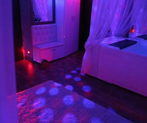 Boutique Mikaela (adults Only) Braşov