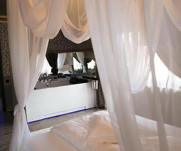 Boutique Mikaela (adults Only) 3* ブラショフ